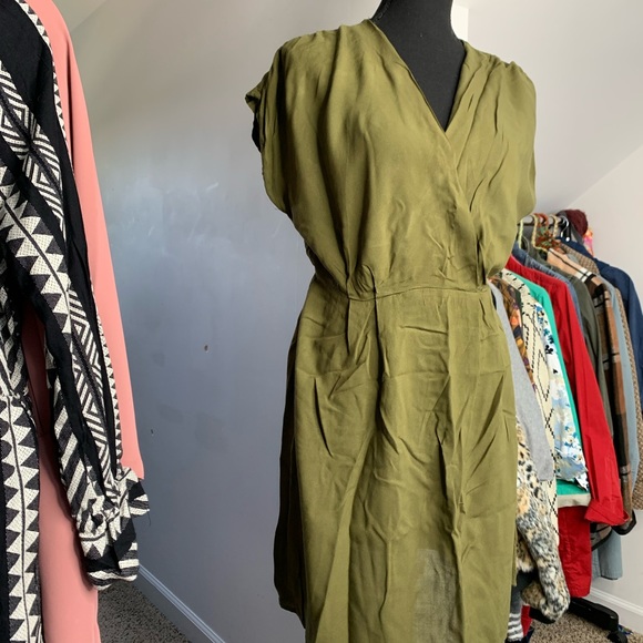 Olive green Mossimo dress -medium - Picture 6 of 7